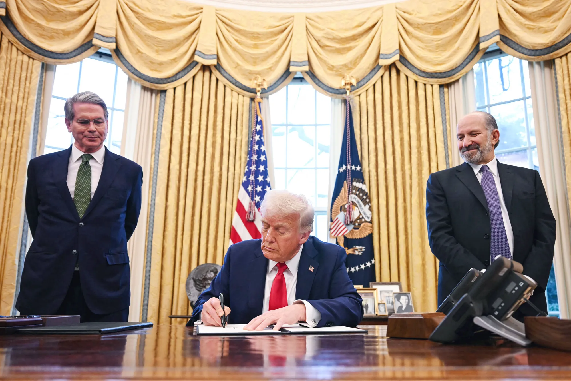 Трамп заявив про життєву необхідність мит для виживання економіки США